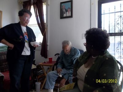 Geneva Powell Branch, Ralph "Puddin'" Hinton, Gloria Richardson Greene
Ralph is the son of Willie Mae Bush Hinton and the grandson of William Daniel Harvey, Sr.; Gloria is the daughter of Cora Willia Harvey Richardson, and the granddaughter of Herman Harvey; taken at the home of Janie Harvey Grant in Rich Square, NC, Tuesday, April 3, 2012.
