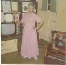 Mattie Mable Parks Harvey
Wife of Herman Slade Harvey
Keywords: Mattie Mable Parks Harvey