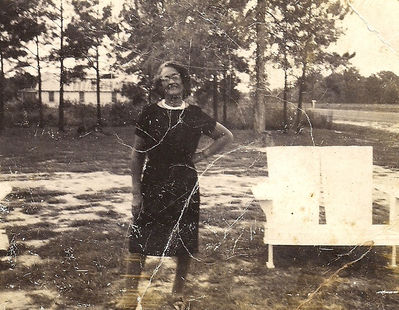 Alice Mae Harvey Ray
