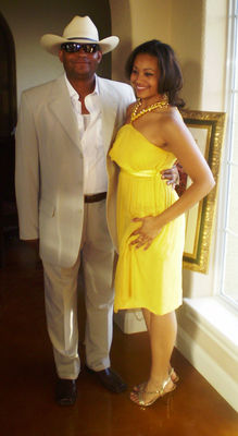 Robert G. Boyce & Ashlee Boyce
Robert G. is the Son of Doris Ray Boyce and the Grandson of Alice Mae Harvey Ray.
Ashlee is the Daughter of Robert G. Boyce, the Granddaughter of Doris Ray Boyce and the Great Granddaughter of Alice Mae Harvey Ray.
