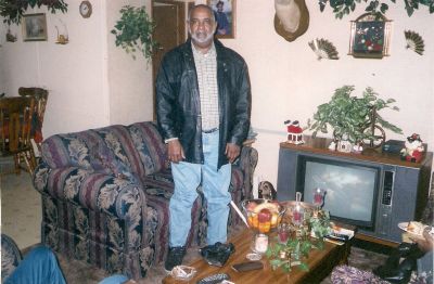 John Edward Williams
John Edward (Bimbo) is the son of Janet Harvey Williams and the Grandson of Wm. Daniel Harvey Sr.
