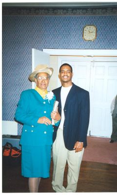 Mable O. Harvey-Sexton & Kenric Lamont Sexton
Mable (Mabe) is the Daughter of Wm. Daniel Harvey Sr.
Kenric is the Son of Leroy Sexton, the Grandson of Mable Ozella (Mabe) Harvey Sexton and the Great Grandson of Wm. Daniel Harvey Sr. 

