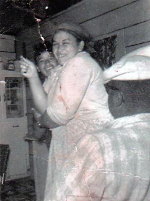 Dorothy Harvey - Mildred Lorraine Harvey Faison - Carson Faison
Taken approximately 1960
Dorothy (Dot) and Mildred (Monk) are the Daughters of Herman Slade Harvey.
Carson is the Husband of Mildred
