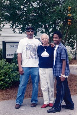 Thomas (Tony) Matthew Harvey - Geraldine (Jeri) Rice-Buffaloe Harvey Campbell & Jarvis Thomas Harvey
Thomas (Tony) is the Son of Wm. Thomas (WT, Tit) Harvey and the Grandson of Lloyd Russell Harvey.
Jeri is the Mother of Tony, the Ex wife of Wm Thomas (WT, Tit) Harvey and the Daughter-in-law of Lloyd Russell Harvey.
Jarvis is the Son of Thomas Matthew (Tony) Harvey, Grandson of Wm. Thomas (WT, Tit) Harvey and the Great Grandson of  Lloyd Russell Harvey.
Keywords: Tony Jeri Jarvis