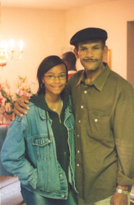 Eric Malcom Ray and daughter April Nicole Pierce
Taken Christmas 2002
Grandson of Alice Mae Harvey Ray (son of Thornton Harvey Ray)
Keywords: Eric Malcom Ray April Nicole Pierce